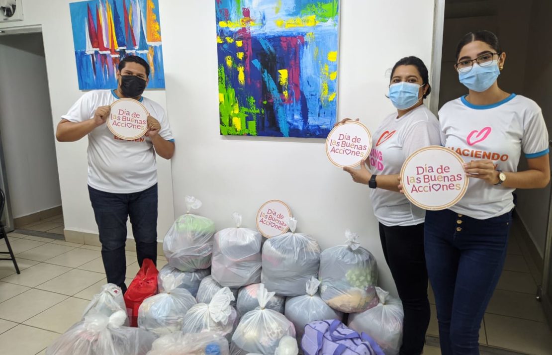 Giving donations on Good Deeds Day